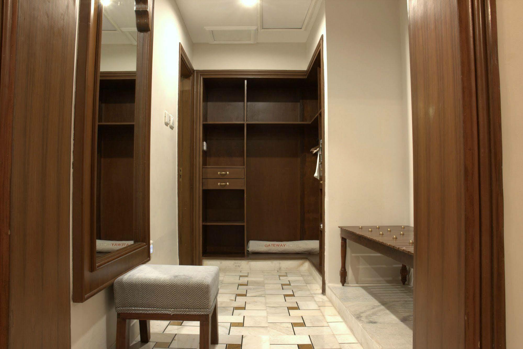 Pratap Mahal Pushkar Ihcl Seleqtion Hotel Buitenkant foto