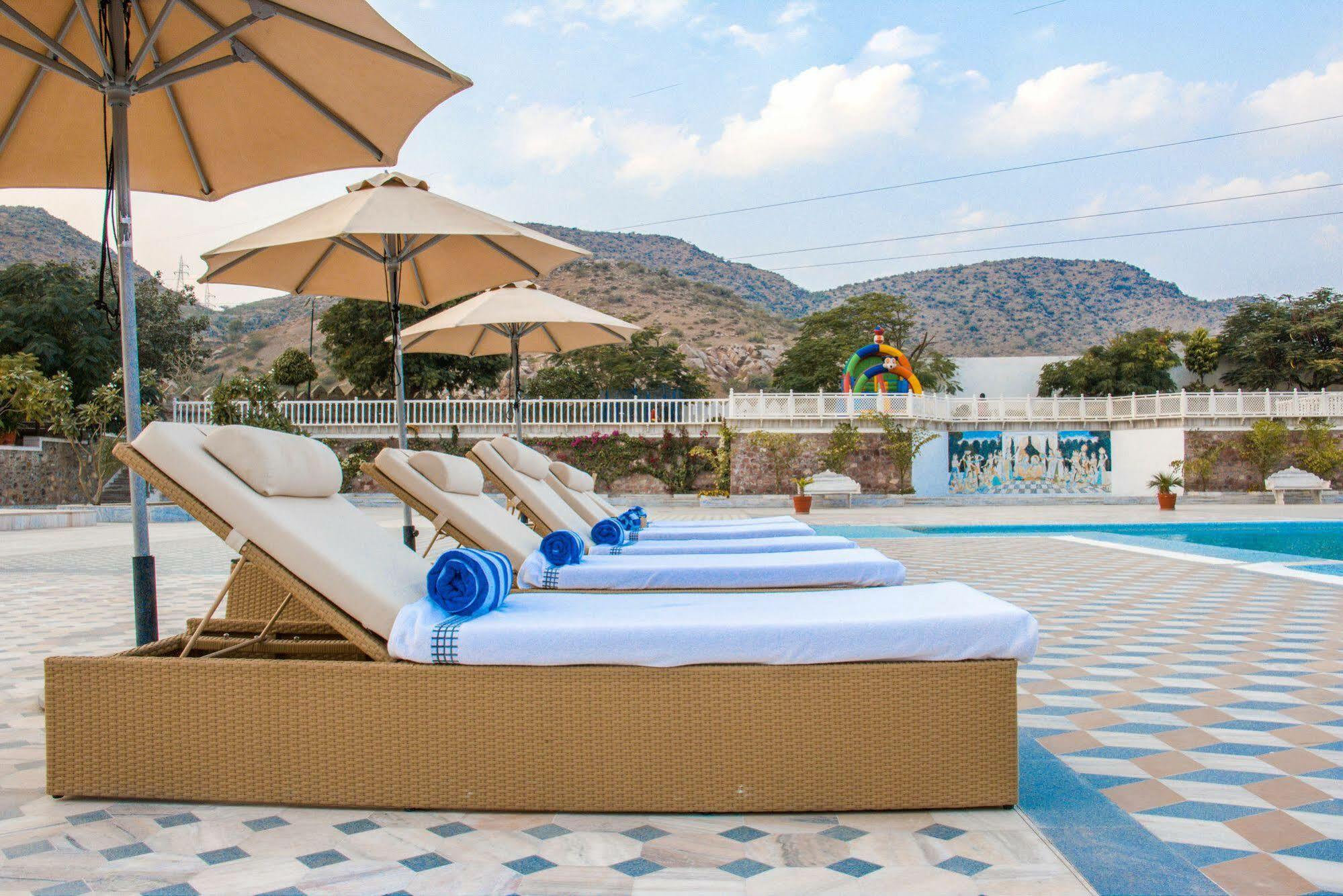 Pratap Mahal Pushkar Ihcl Seleqtion Hotel Buitenkant foto